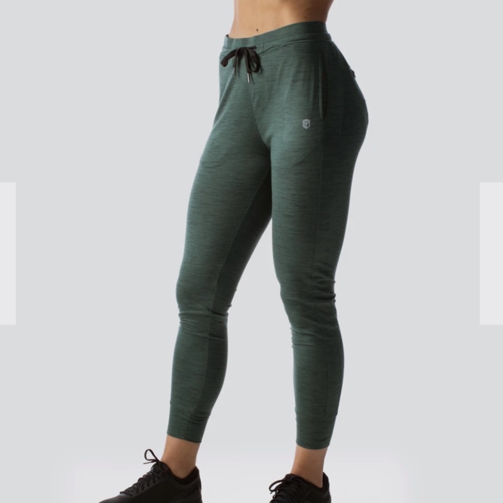NWOT Born Primitive Jogger